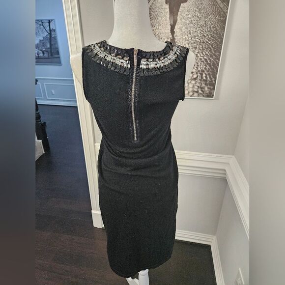 Tory Burch 100% Merino Wool Embellished Dress - small - Picture 5 of 10